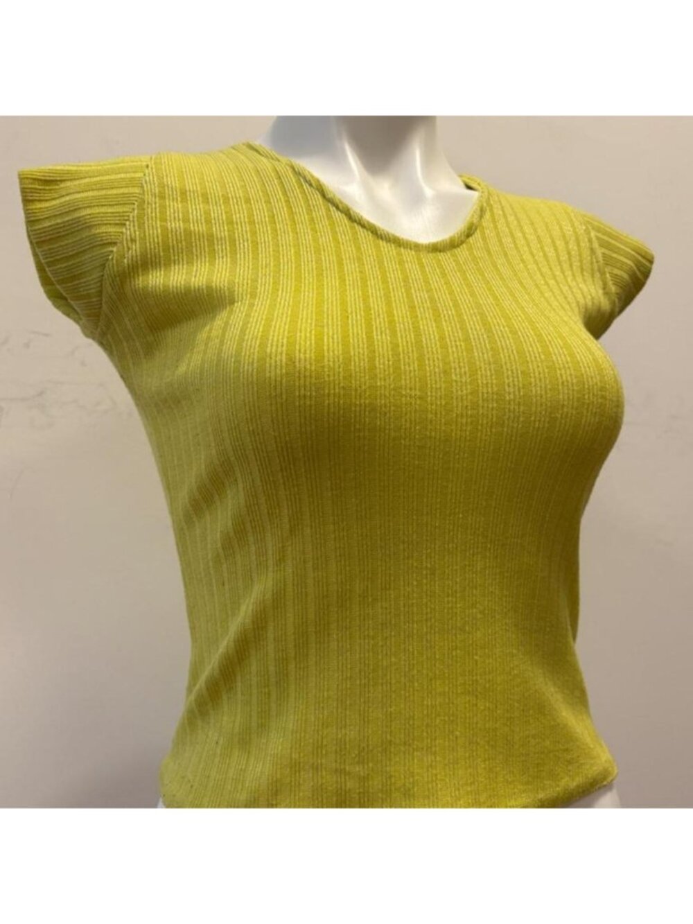 Bright Green/Yellow ribbed knit crop topbrand...